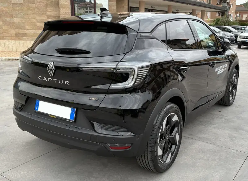 Renault Captur nuova a Frosinone (6)