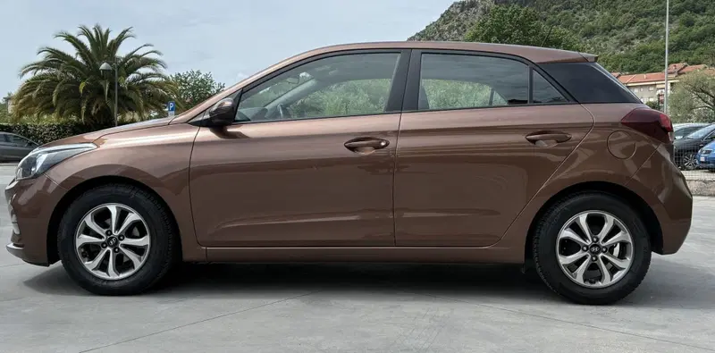 Hyundai i20 usata a Frosinone (3)