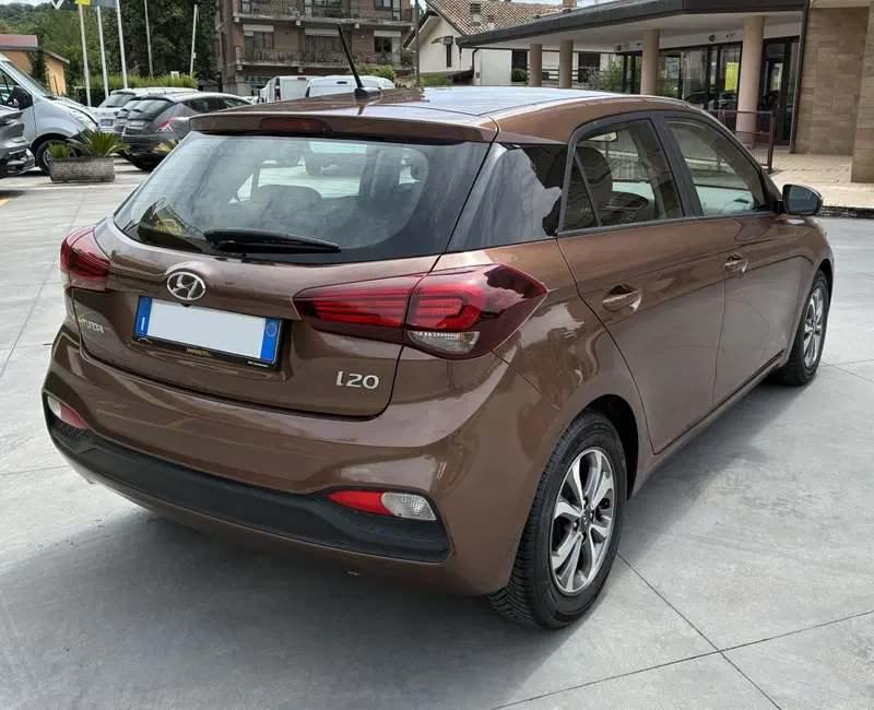 Hyundai i20 usata a Frosinone (6)