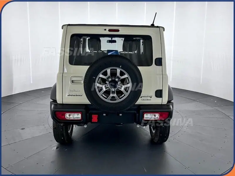 Suzuki Jimny nuova a Milano (5)