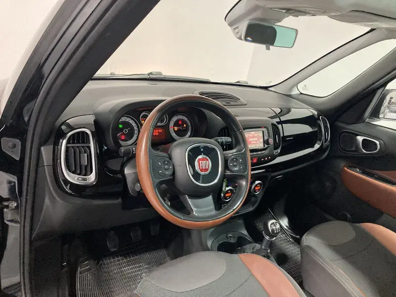 Fiat 500L usata a Barletta-Andria-Trani (8)