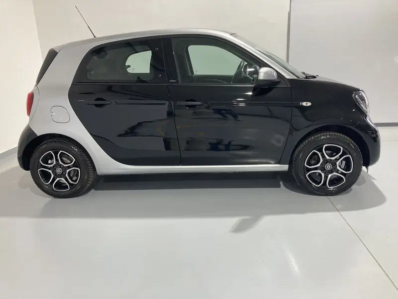 smart forfour usata a Barletta-Andria-Trani (2)