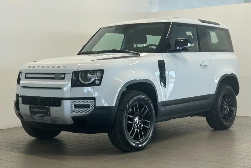 Land Rover Defender usata a Venezia (2)