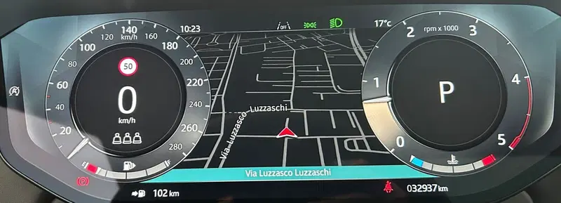 Land Rover Range Rover Sport usata a Ferrara (10)
