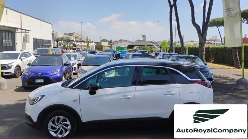 Opel Crossland X usata a Roma (9)