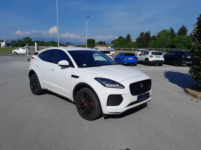 Jaguar E-Pace usata a Cuneo (3)