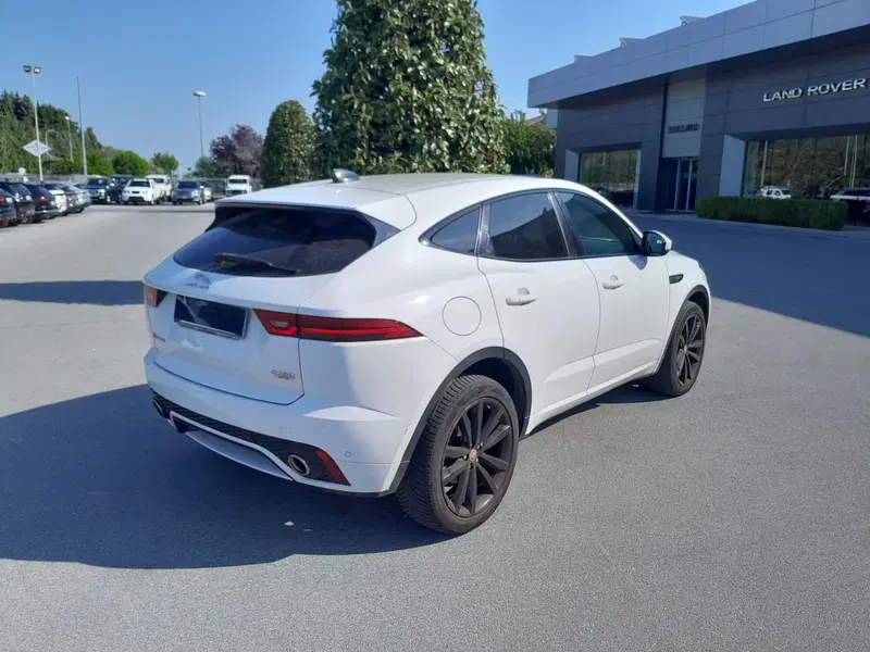 Jaguar E-Pace usata a Cuneo (8)
