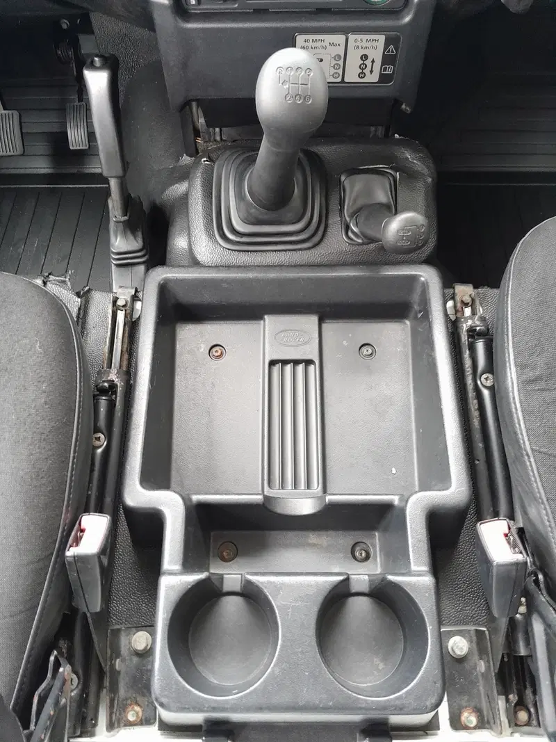 Land Rover Defender usata a Cuneo (11)