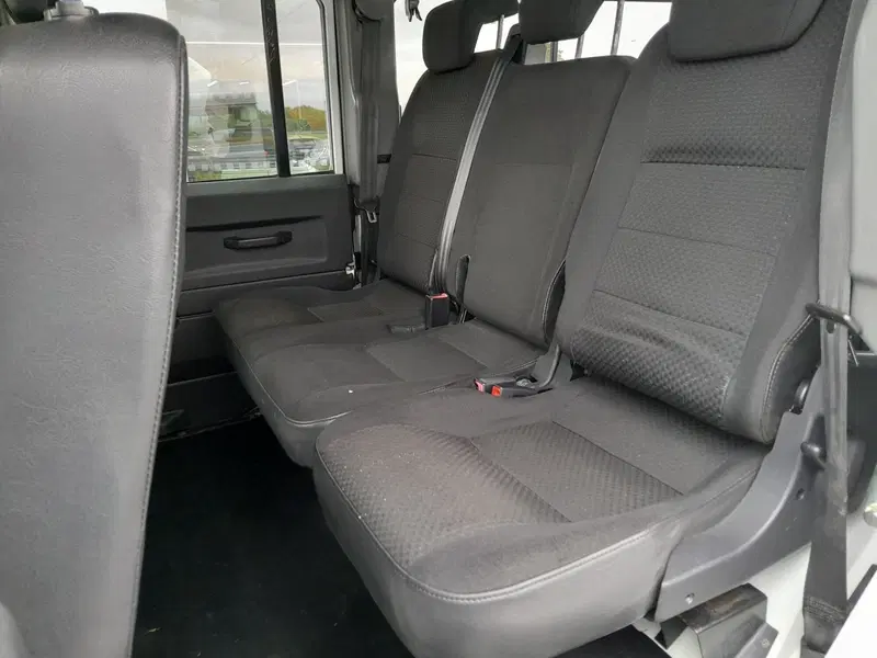 Land Rover Defender usata a Cuneo (17)