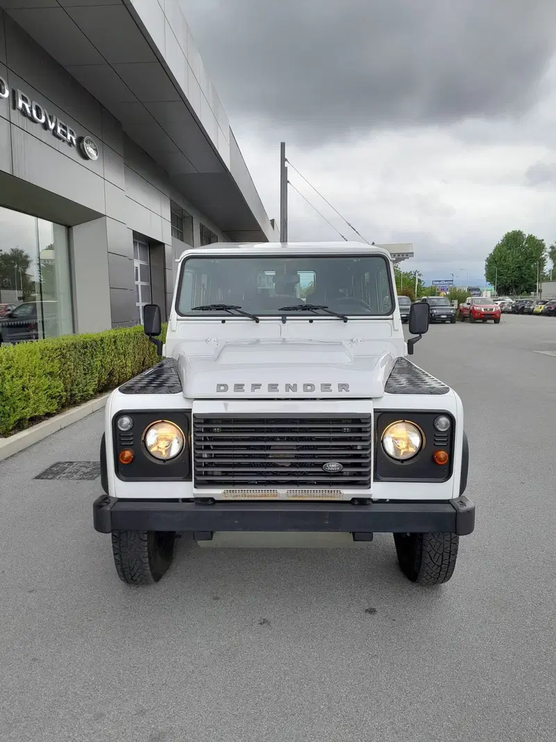 Land Rover Defender usata a Cuneo (2)