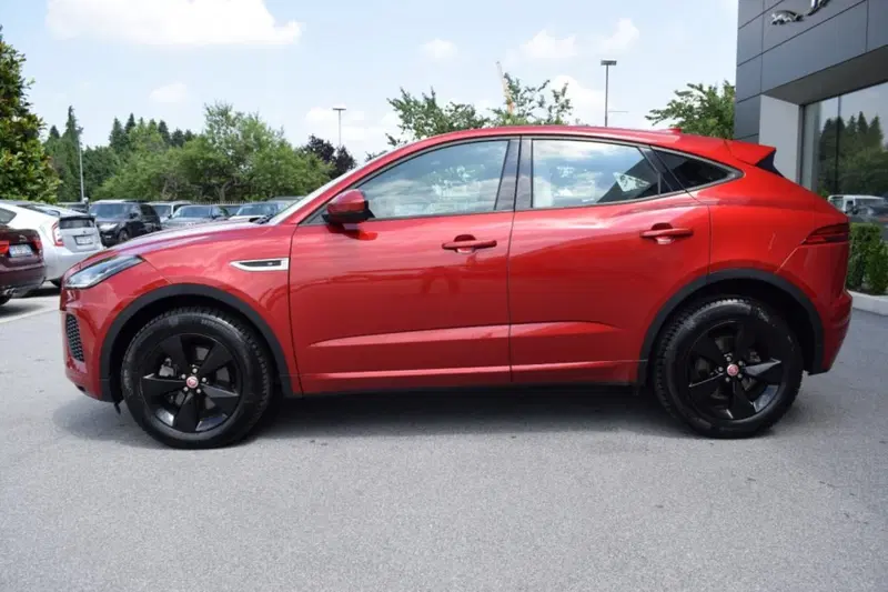 Jaguar E-Pace usata a Cuneo (4)