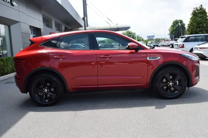 Jaguar E-Pace usata a Cuneo (6)