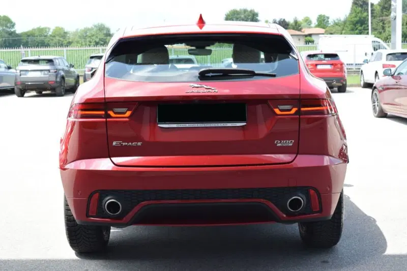 Jaguar E-Pace usata a Cuneo (8)