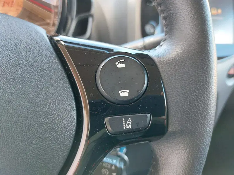 Toyota Aygo usata a Pavia (10)