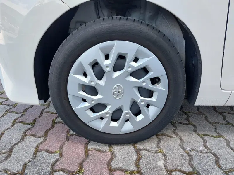 Toyota Aygo usata a Pavia (15)
