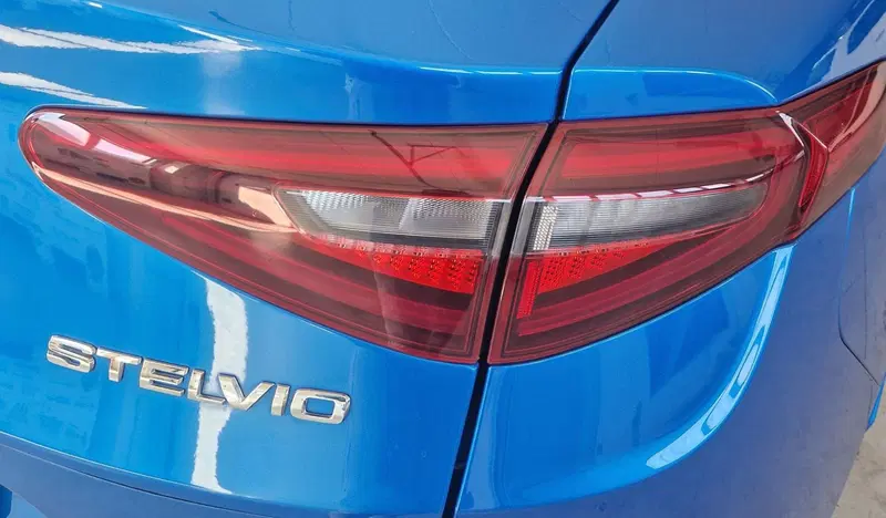 Alfa Romeo Stelvio usata a Terni (17)