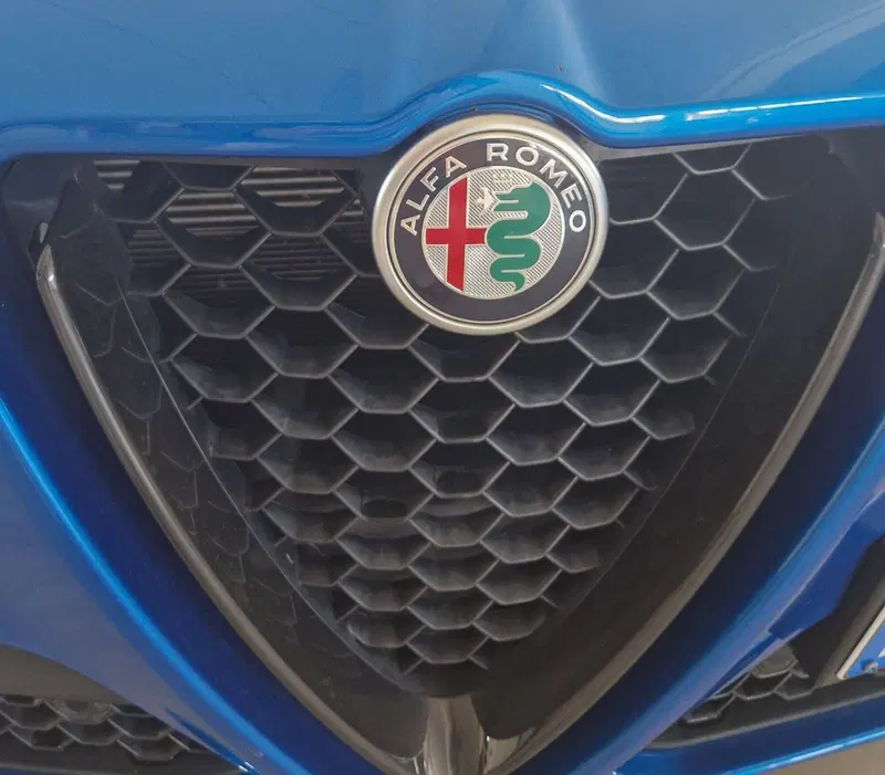 Alfa Romeo Stelvio usata a Terni (20)