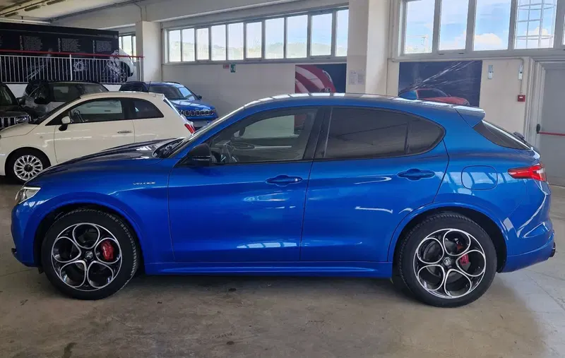 Alfa Romeo Stelvio usata a Terni (3)