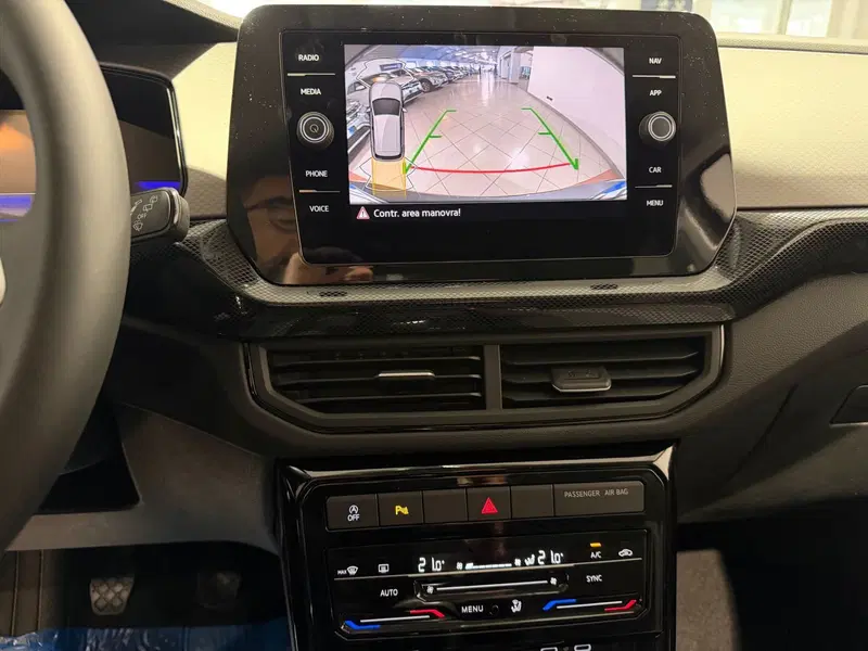 Volkswagen T-Cross nuova a Genova (14)