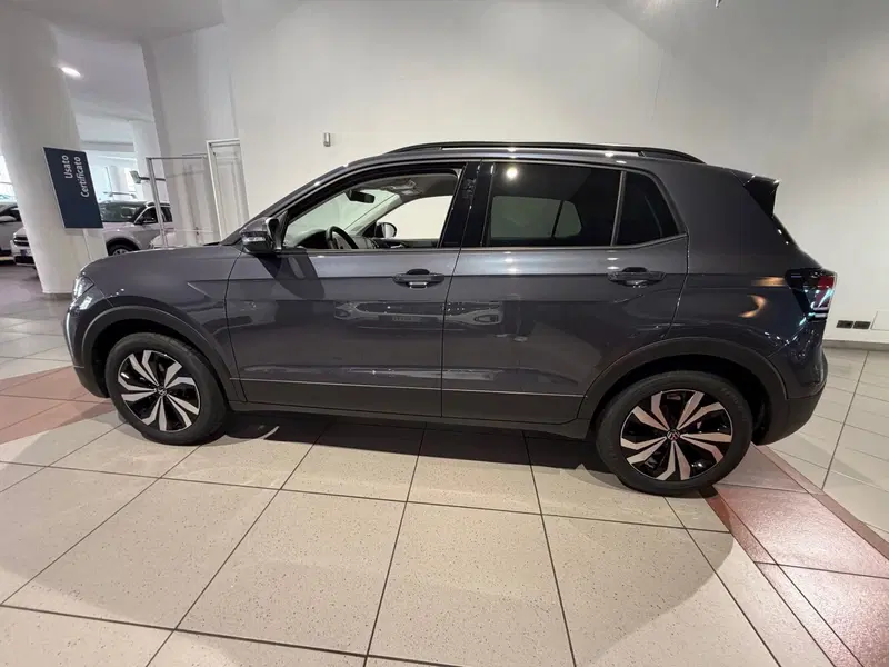 Volkswagen T-Cross nuova a Genova (2)