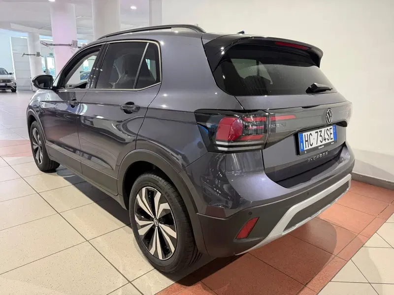 Volkswagen T-Cross nuova a Genova (3)
