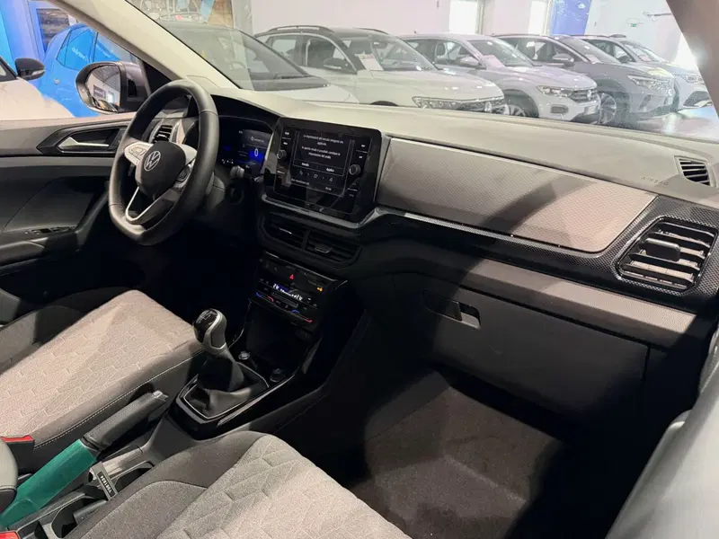 Volkswagen T-Cross nuova a Genova (9)
