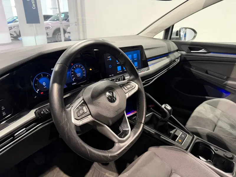Volkswagen Golf usata a Genova (10)