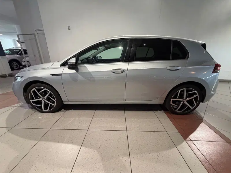 Volkswagen Golf usata a Genova (2)