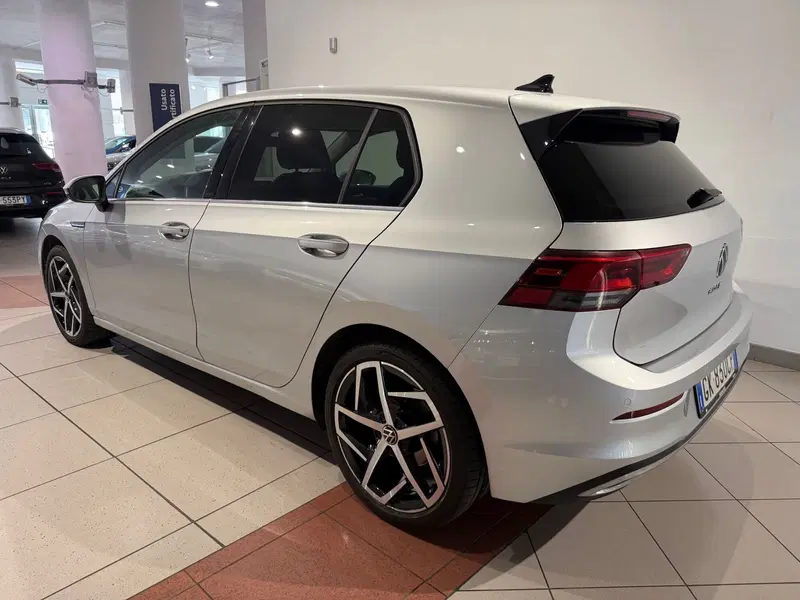 Volkswagen Golf usata a Genova (3)