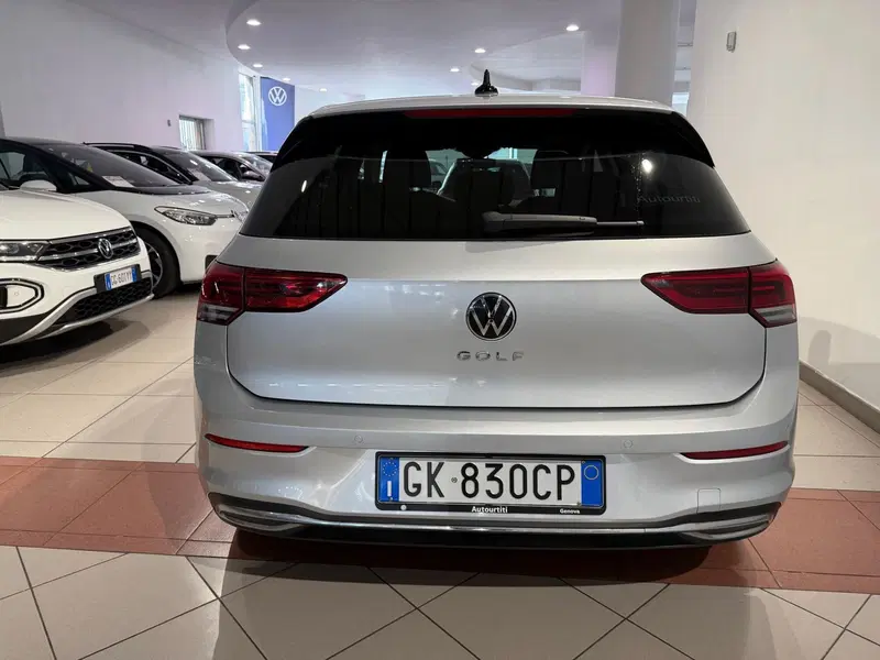 Volkswagen Golf usata a Genova (4)