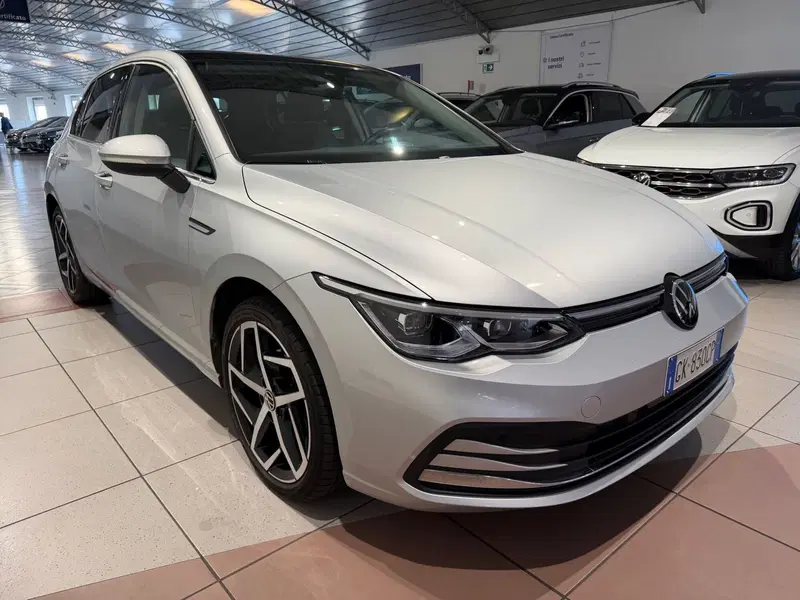 Volkswagen Golf usata a Genova (6)