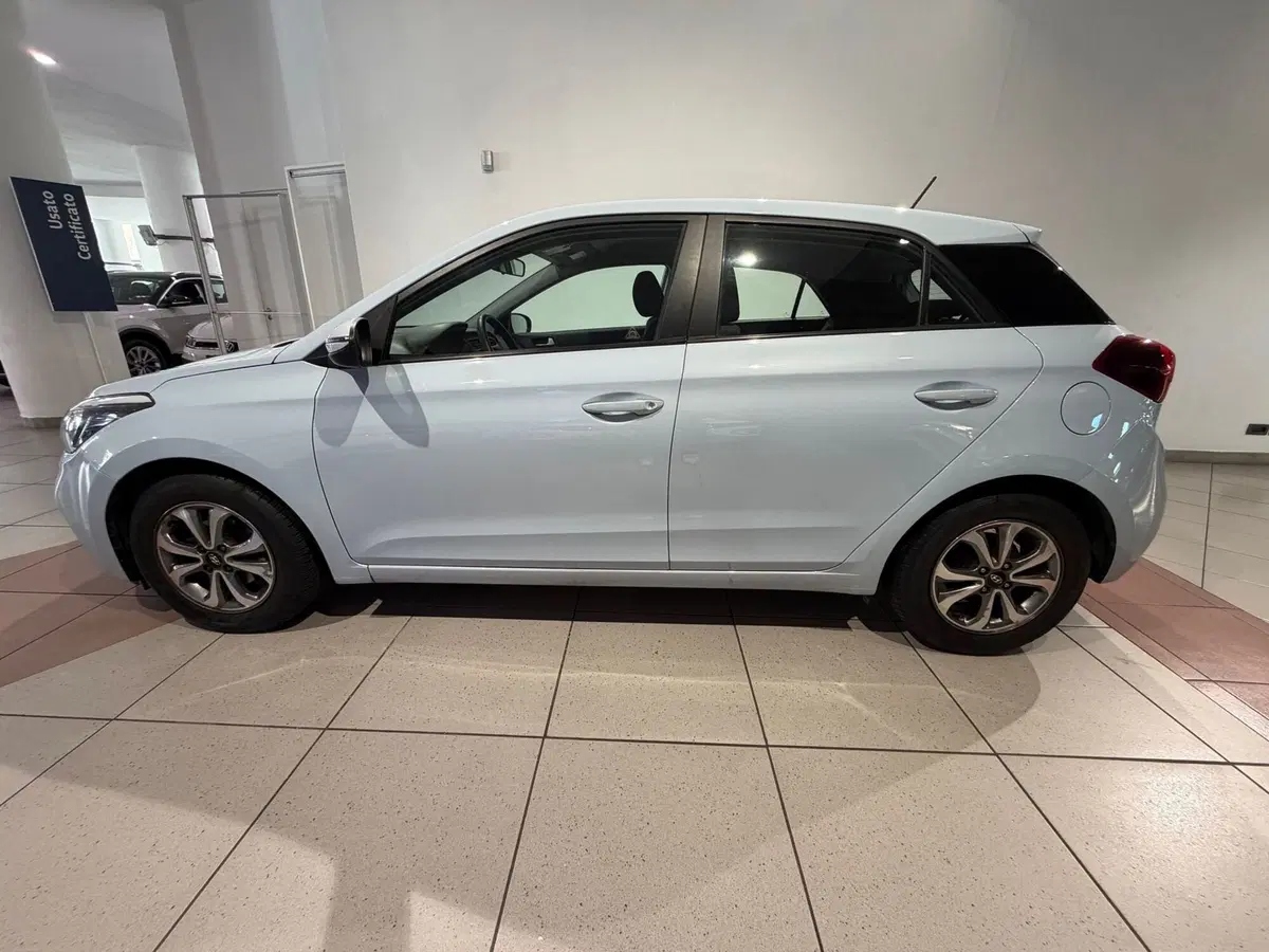 Hyundai i20 usata a Genova (2)
