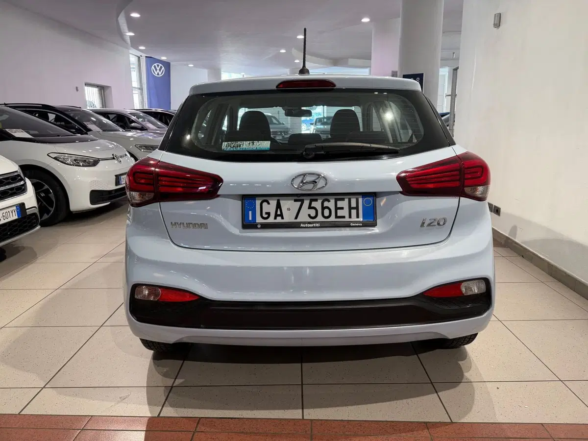 Hyundai i20 usata a Genova (4)