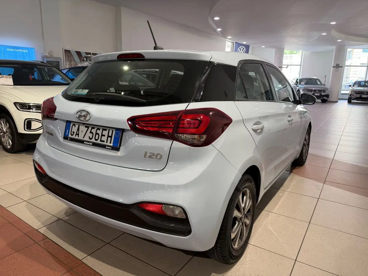 Hyundai i20 usata a Genova (5)