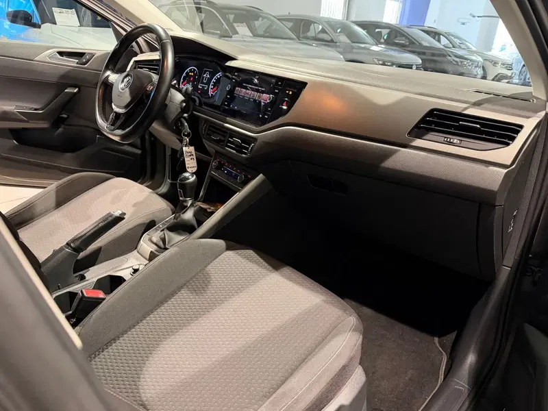 Volkswagen Polo usata a Genova (10)