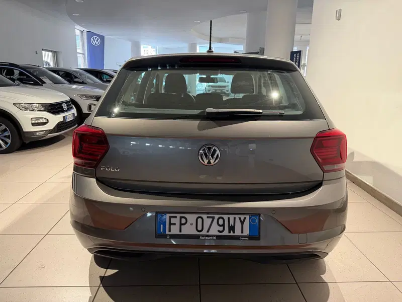 Volkswagen Polo usata a Genova (4)