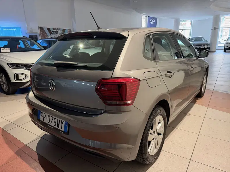Volkswagen Polo usata a Genova (5)