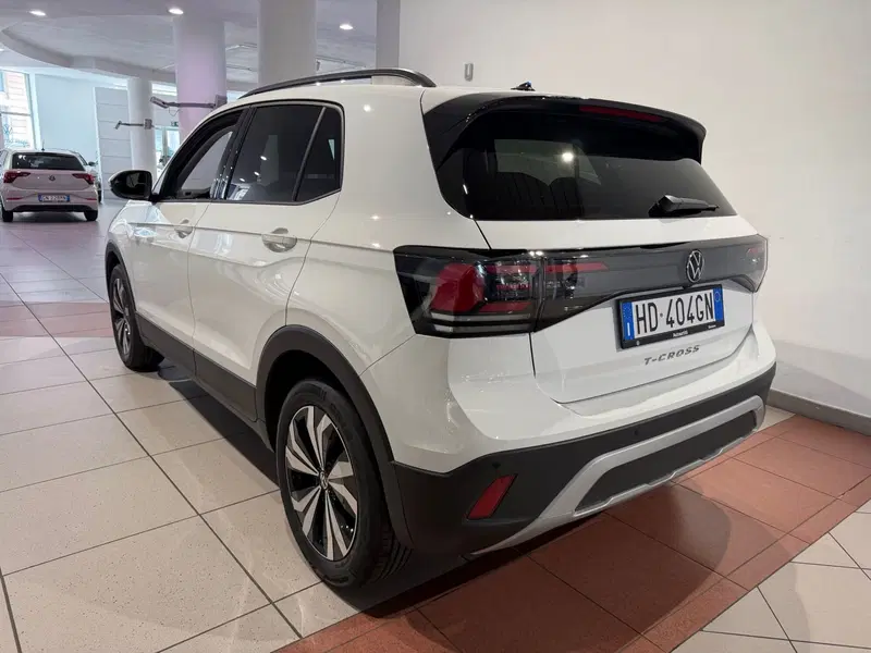 Volkswagen T-Cross nuova a Genova (2)