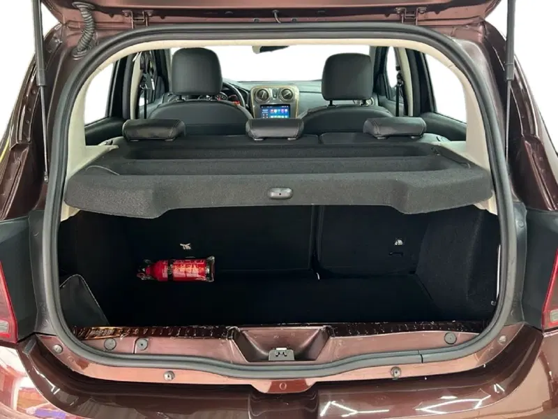 Dacia Sandero usata a Roma (10)