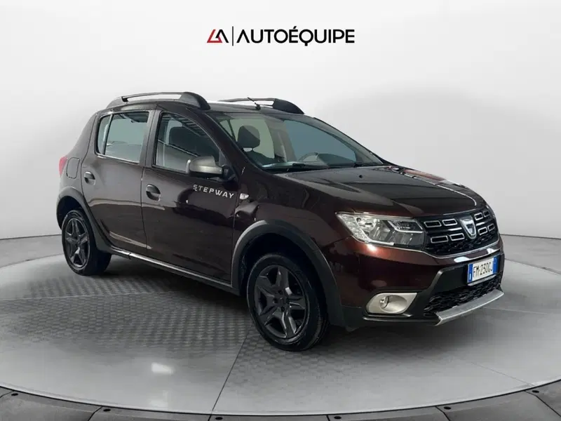 Dacia Sandero usata a Roma (7)