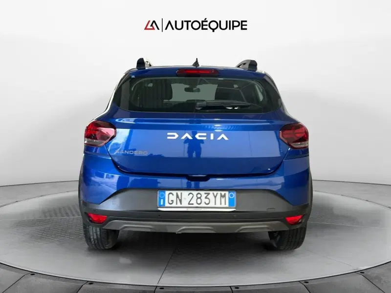 Dacia Sandero usata a Roma (4)