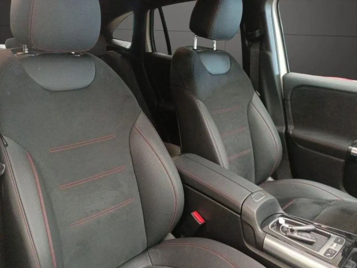 Mercedes-Benz GLA SUV usata a Novara (13)