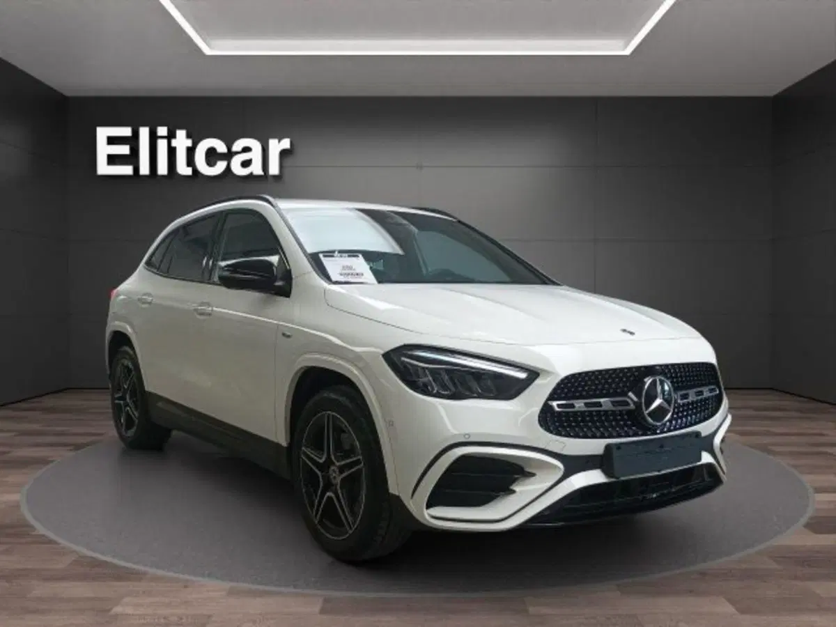 Mercedes-Benz GLA SUV usata a Novara (3)