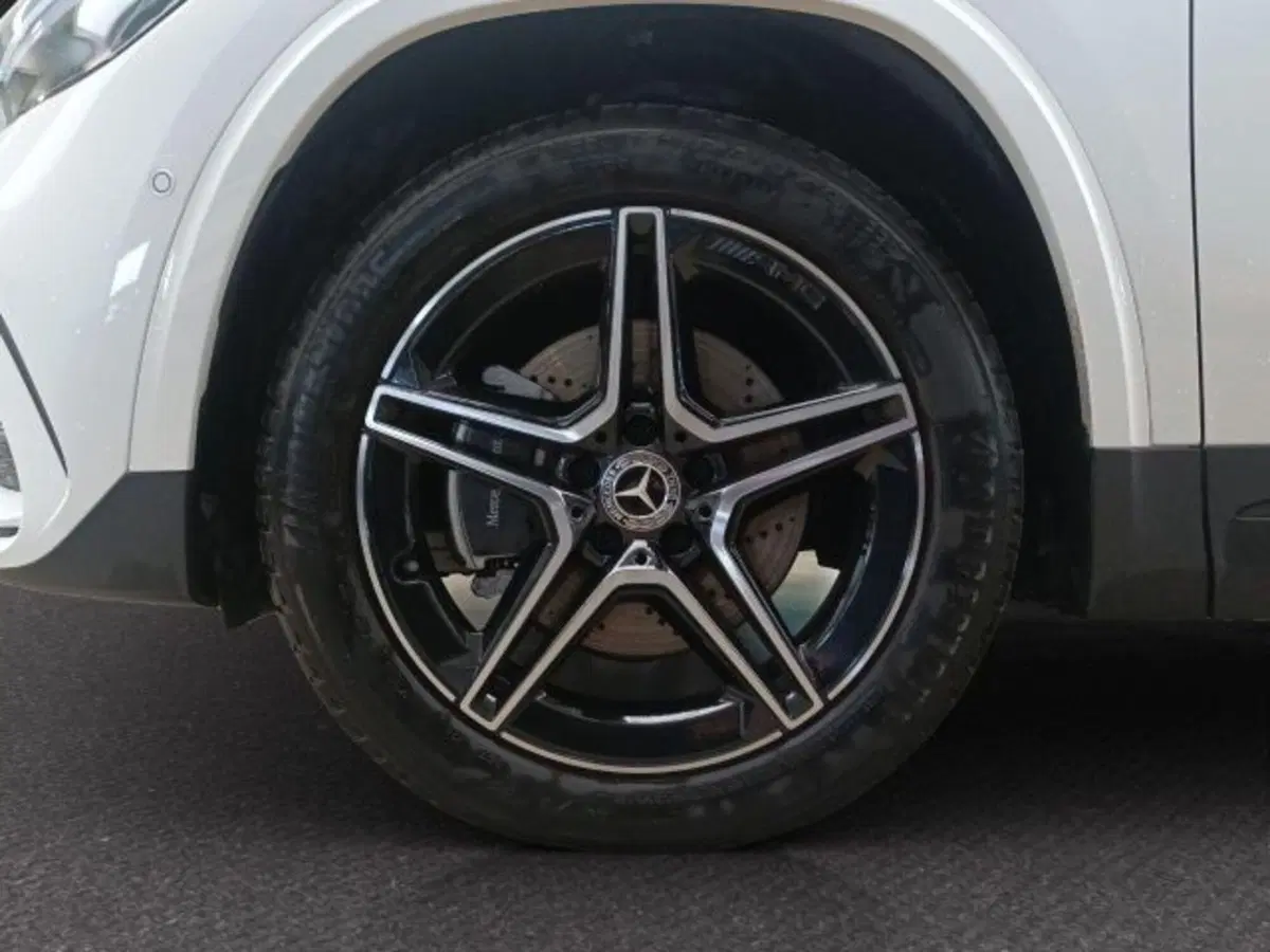 Mercedes-Benz GLA SUV usata a Novara (7)