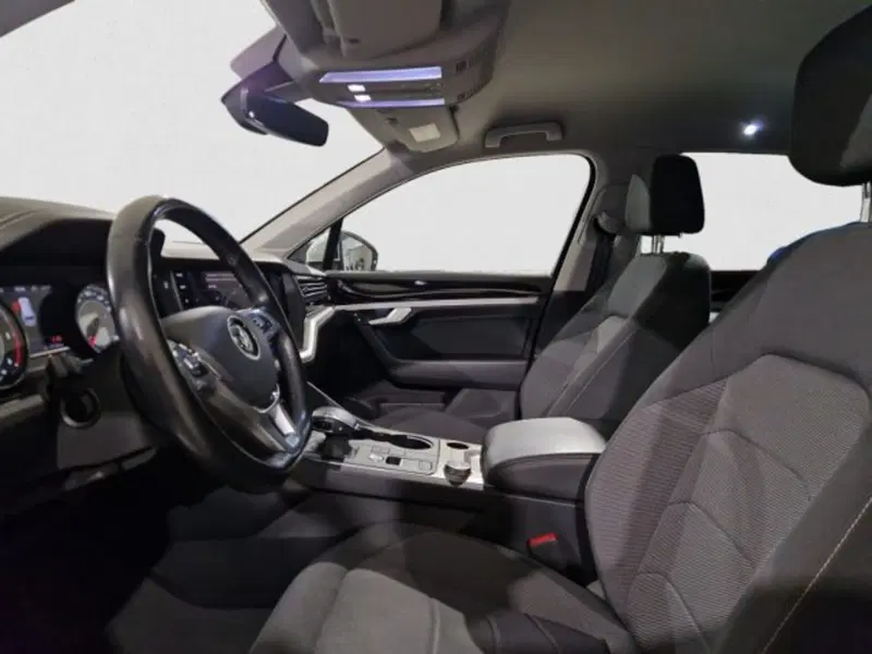 Volkswagen Touareg usata a Livorno (10)