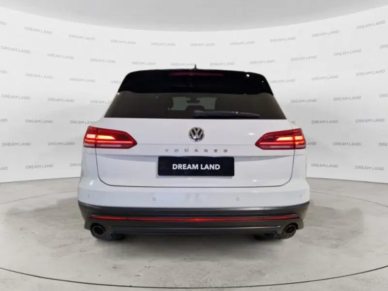 Volkswagen Touareg usata a Livorno (6)