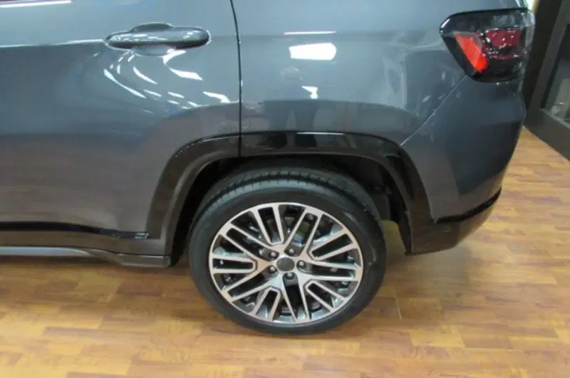 Jeep Compass usata a Milano (5)