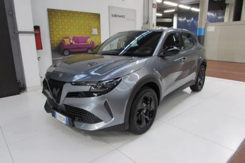 Alfa Romeo Junior usata a Milano (2)