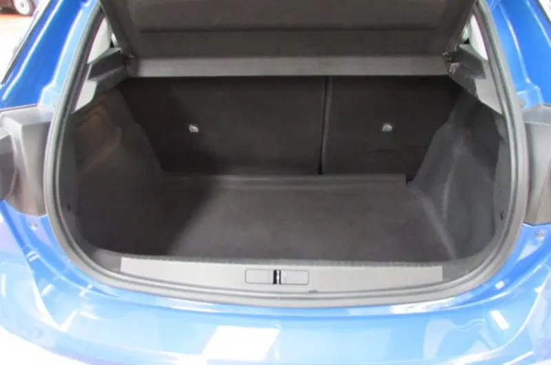 Opel Corsa usata a Milano (13)