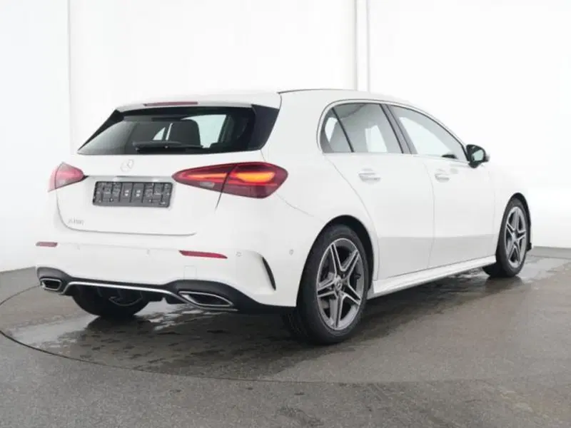 Mercedes-Benz Classe A usata a Milano (2)